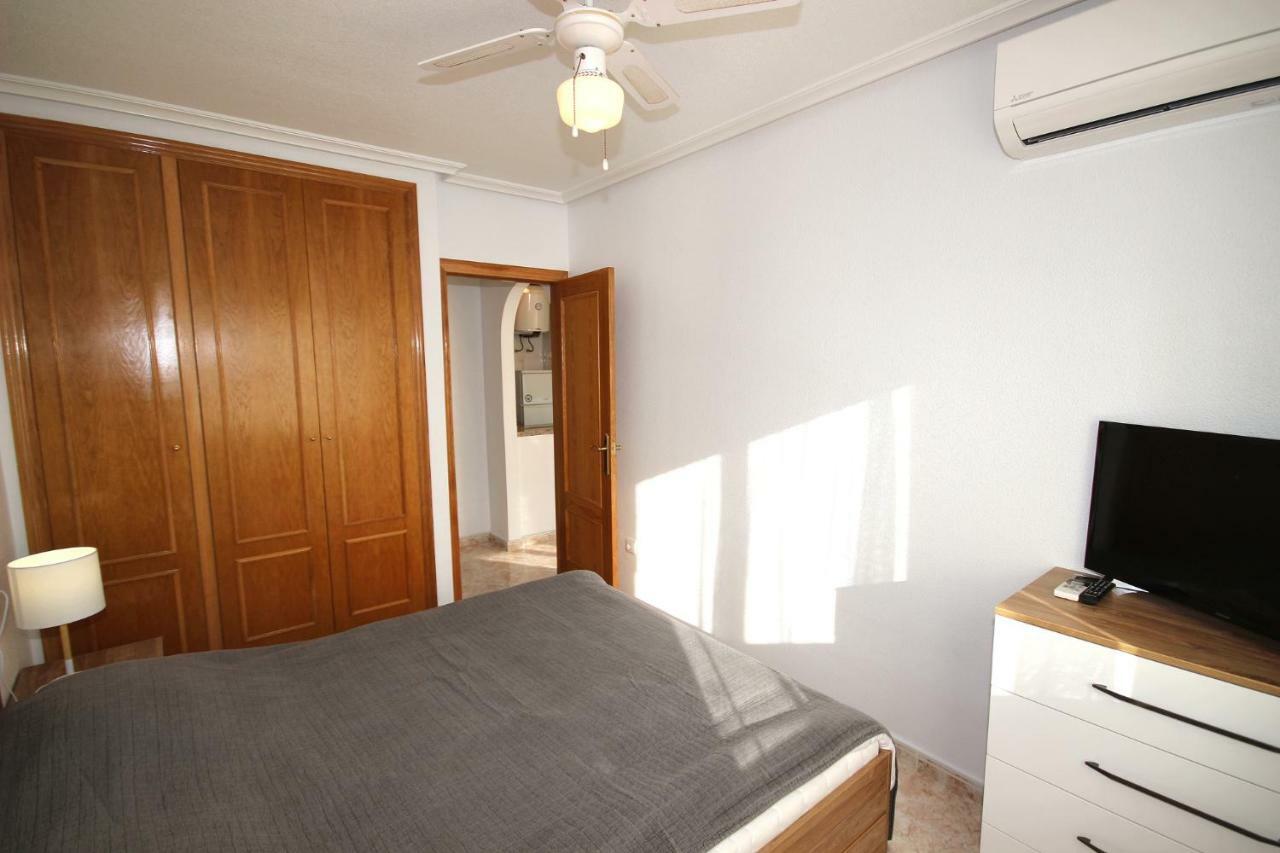 Apartment In La Mata Eneas 6 Torrevieja Kültér fotó
